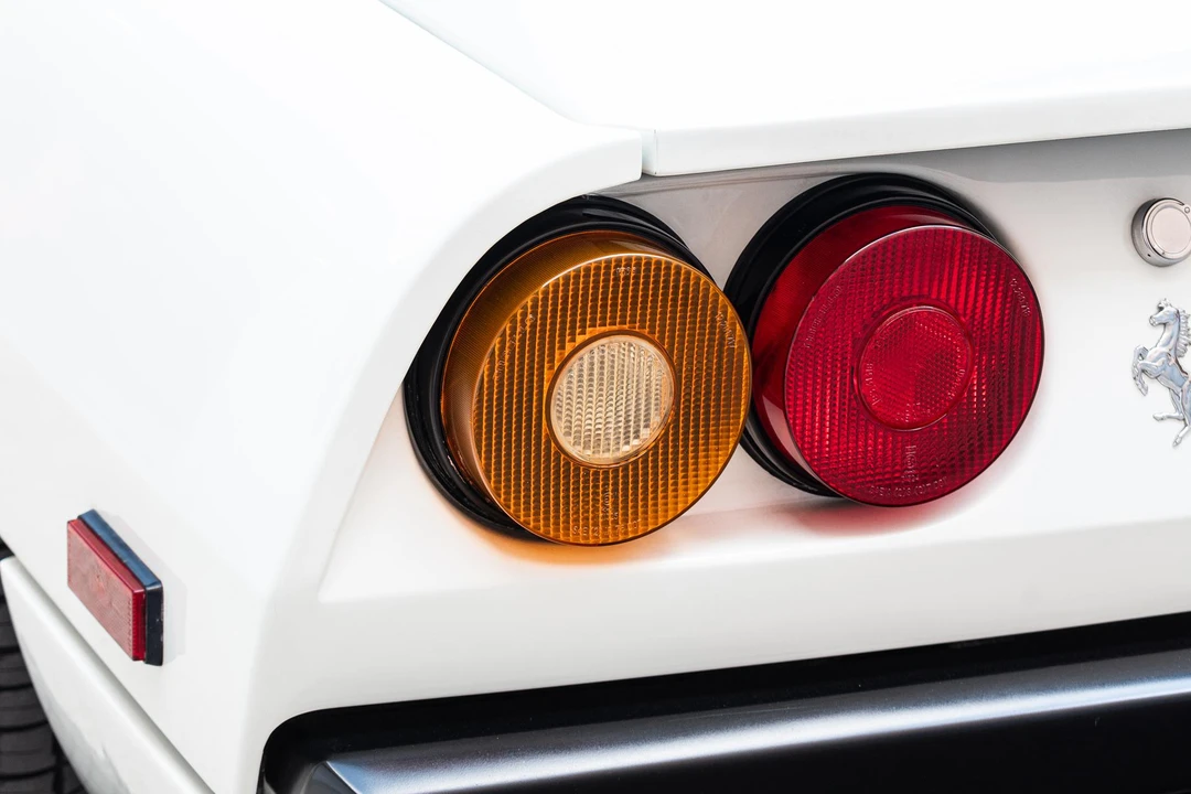 1983 Ferrari 308 GTB QV - Image 17 of 31