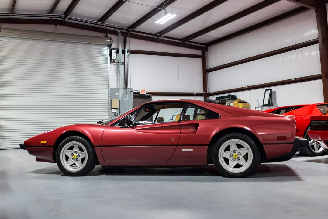 1983 Ferrari 308 GTB - Image 13 of 31