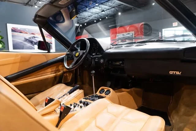 1983 Ferrari 308 GTS - Image 8 of 19