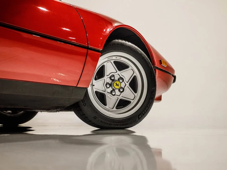 1983 Ferrari 308 GTS QV - Image 7 of 20