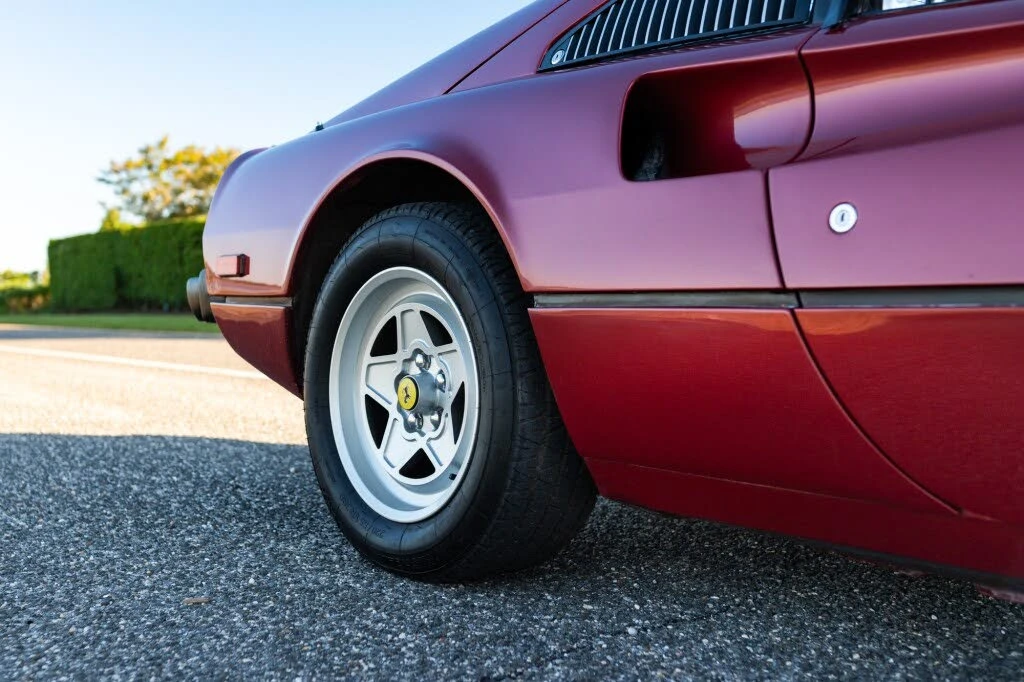 1983 Ferrari 308 GTS QV - Image 14 of 31