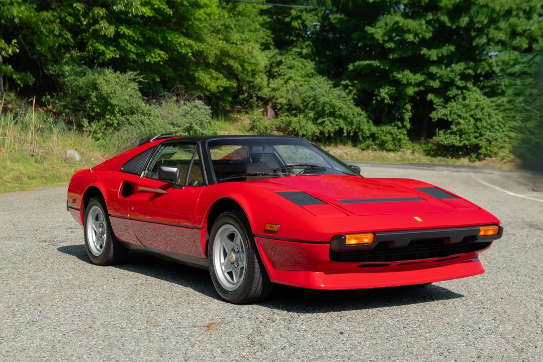 1983 Ferrari 308 GTS QV - Image 2 of 31