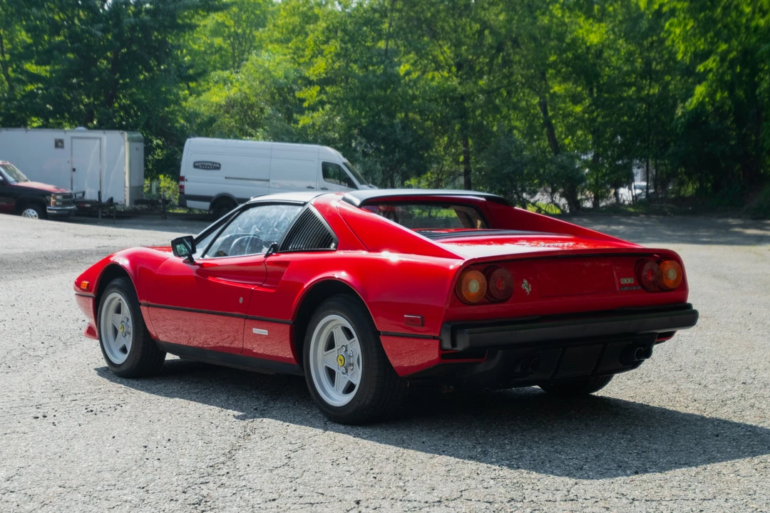 1983 Ferrari 308 GTS QV - Image 3 of 31