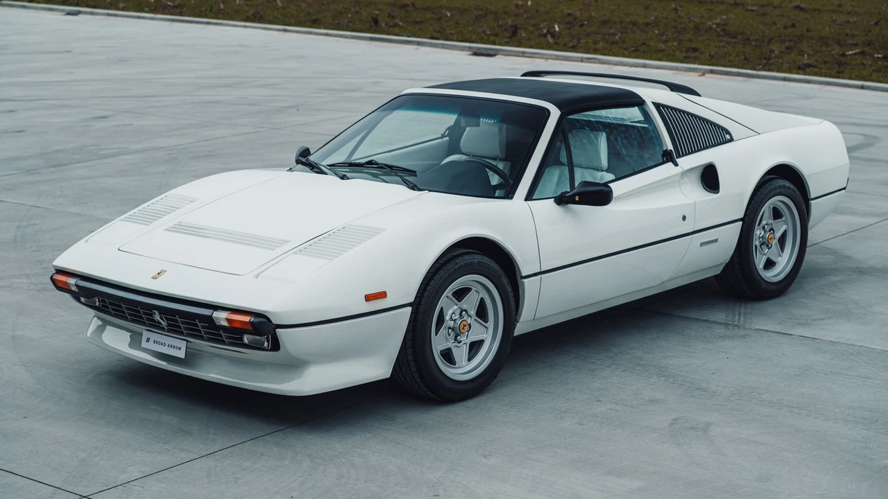 1983 Ferrari 308 GTS QV - Image 20 of 31