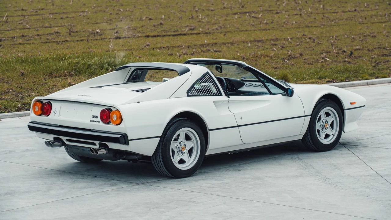 1983 Ferrari 308 GTS QV - Image 28 of 31