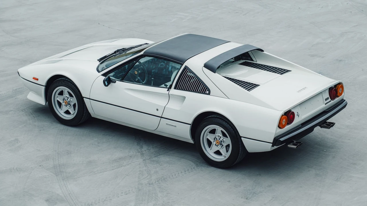 1983 Ferrari 308 GTS QV - Image 3 of 31