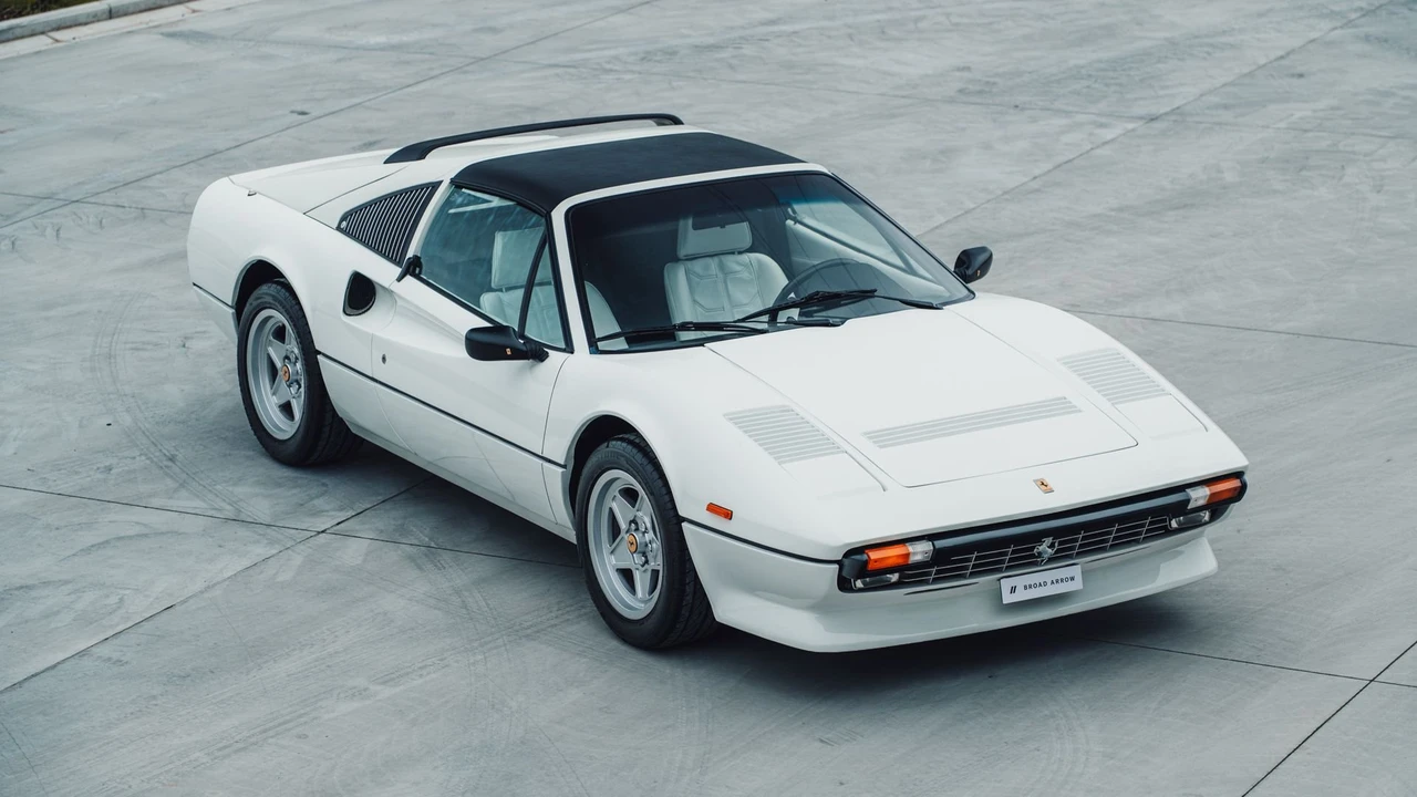 1983 Ferrari 308 GTS QV - Image 17 of 31