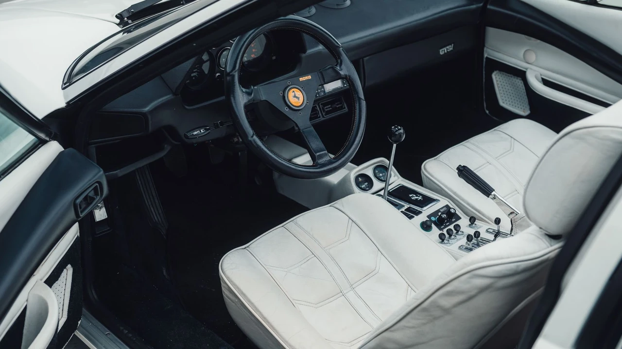 1983 Ferrari 308 GTS QV - Image 7 of 31