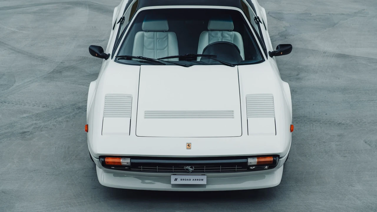 1983 Ferrari 308 GTS QV - Image 18 of 31