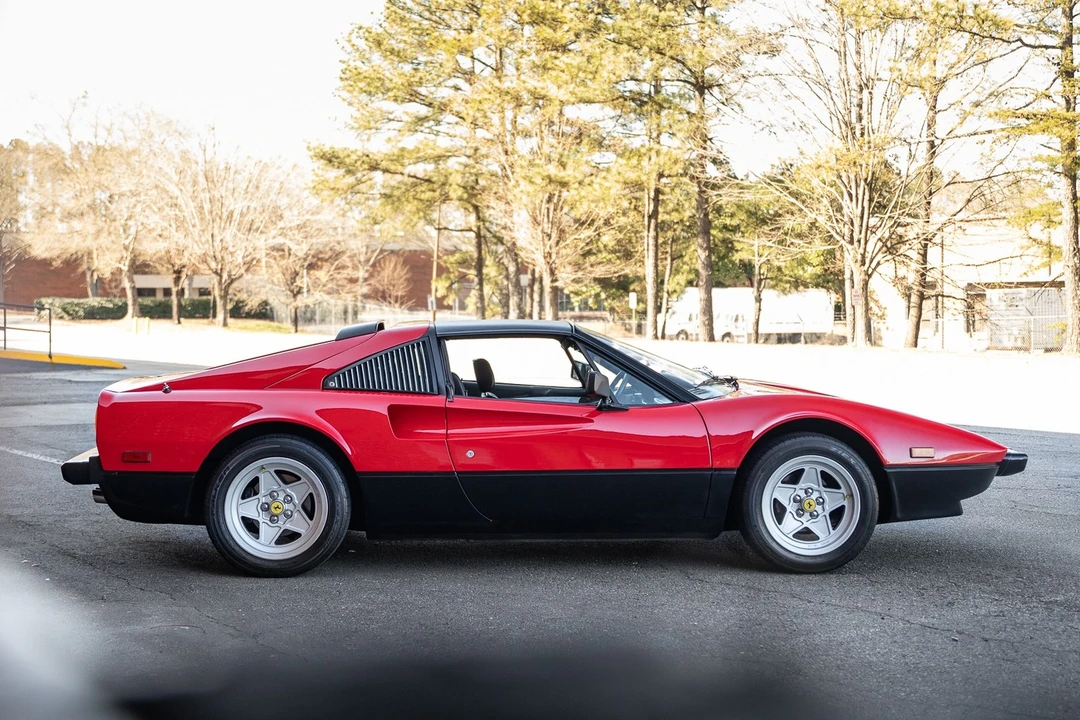 1983 Ferrari 308 GTS QV - Image 7 of 31