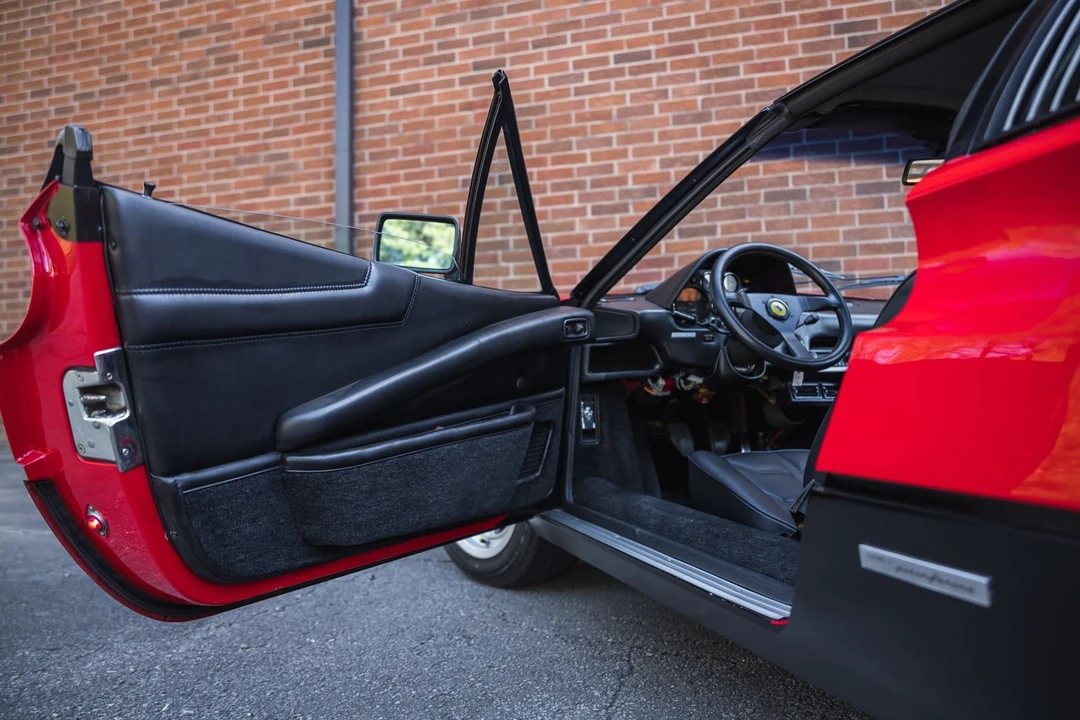 1983 Ferrari 308 GTS QV - Image 14 of 31