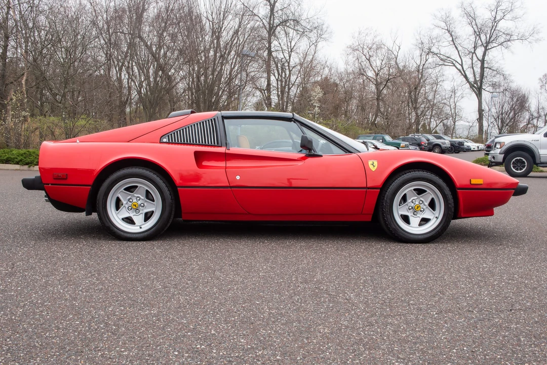 1983 Ferrari 308 GTS QV - Image 8 of 31