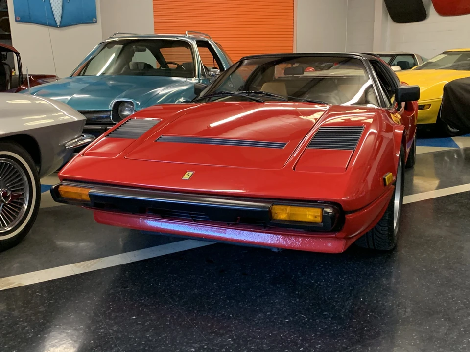 1983 Ferrari 308 GTS QV - Image 2 of 31