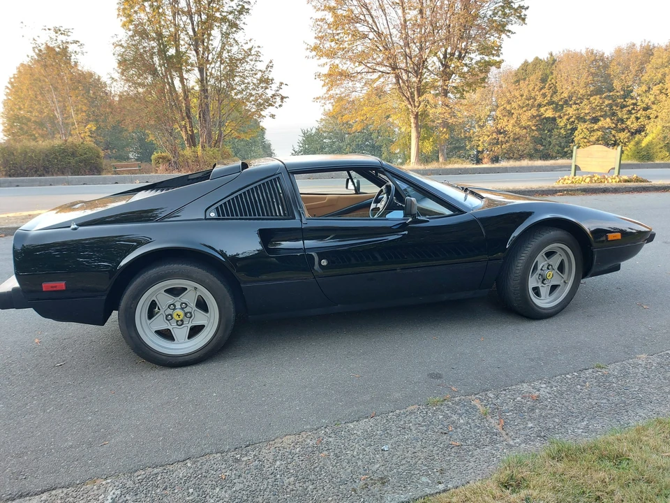 1983 Ferrari 308 GTS QV - Image 6 of 31