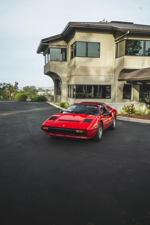 1983 Ferrari 308 GTS QV - Image 2 of 31
