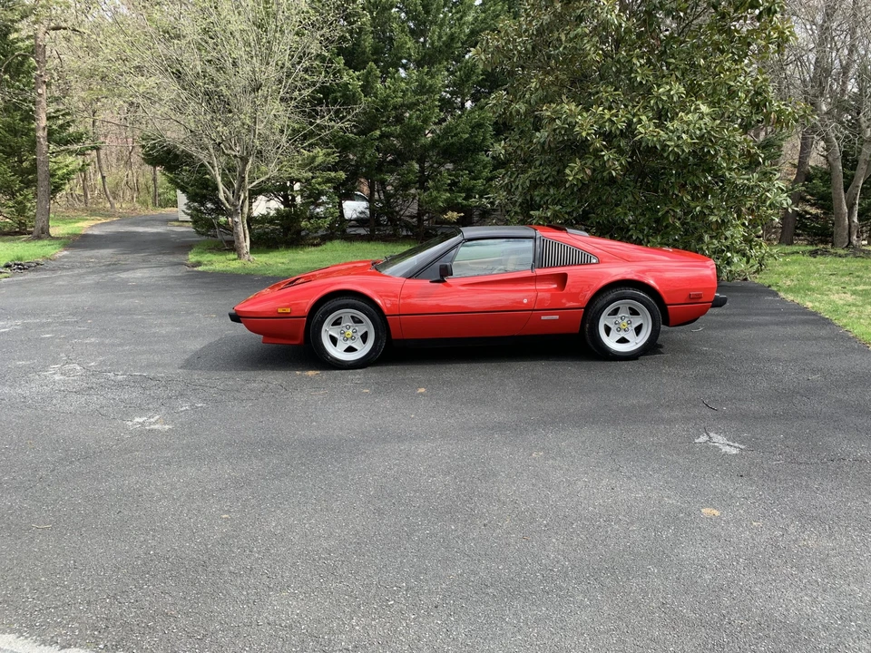 1983 Ferrari 308 GTS QV - Image 6 of 31