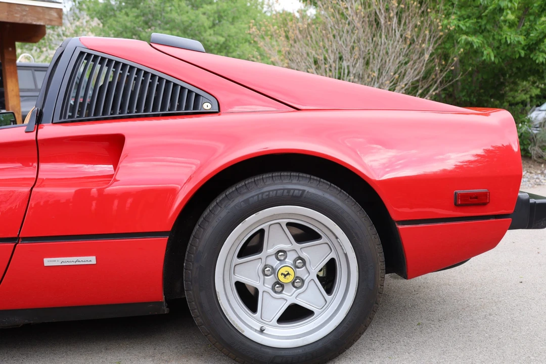 1983 Ferrari 308 GTS QV - Image 19 of 31