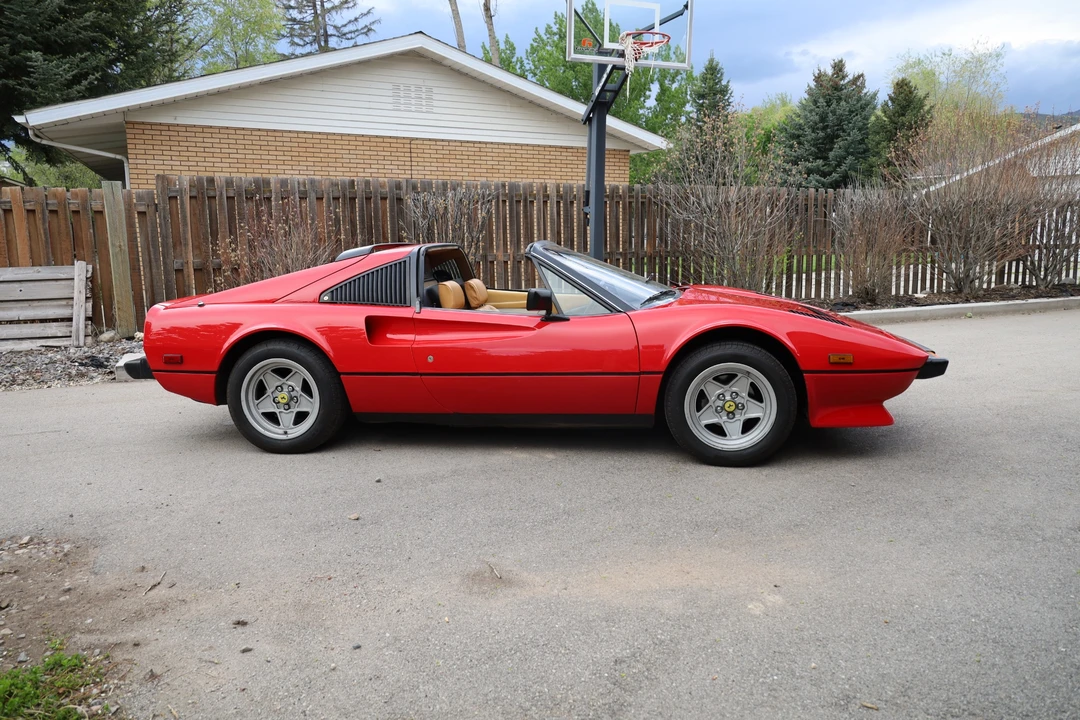 1983 Ferrari 308 GTS QV - Image 10 of 31
