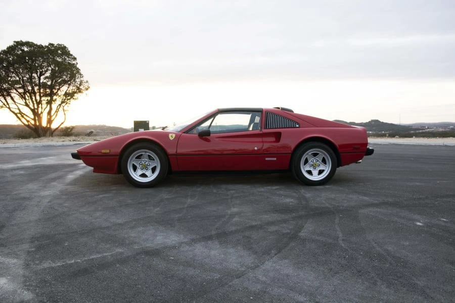 1983 Ferrari 308 GTS - Image 2 of 8
