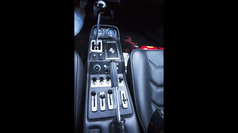 1983 Ferrari 308 GTS - Image 5 of 8