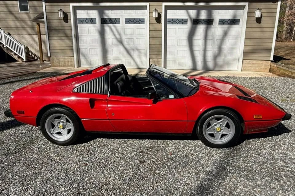 1983 Ferrari 308 GTS QV - Image 5 of 20
