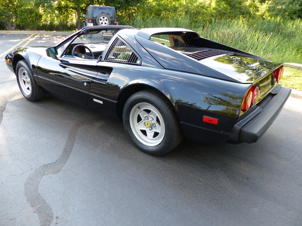 1983 Ferrari 308 GTS QV - Image 10 of 31