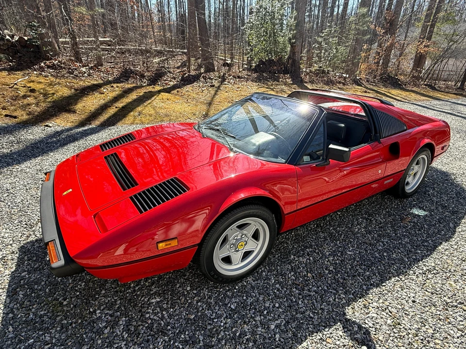 1983 Ferrari 308 GTS QV - Image 9 of 31