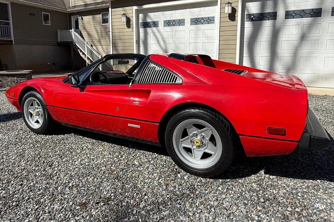 1983 Ferrari 308 GTS QV - Image 4 of 31