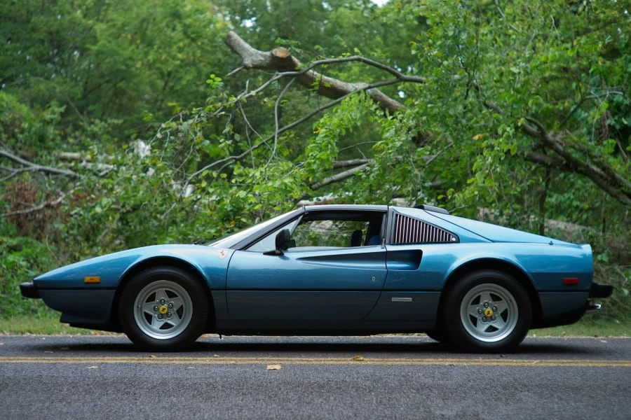 1983 Ferrari 308 GTS QV - Image 2 of 12