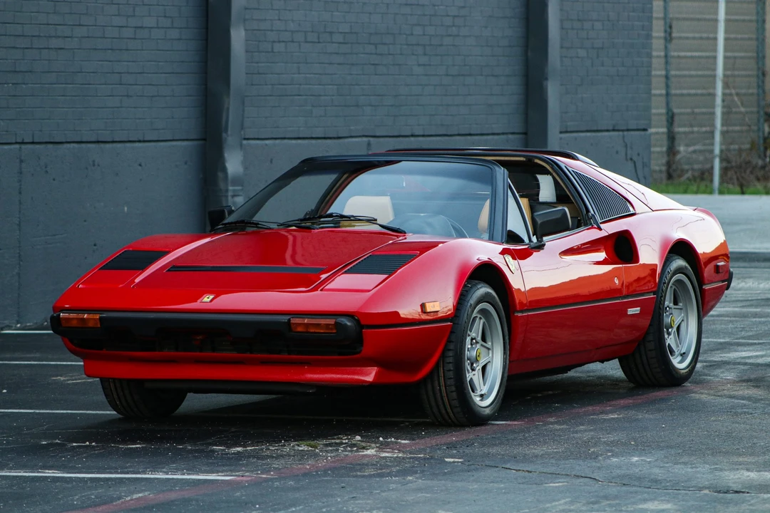 1983 Ferrari 308 GTS QV - Image 2 of 31