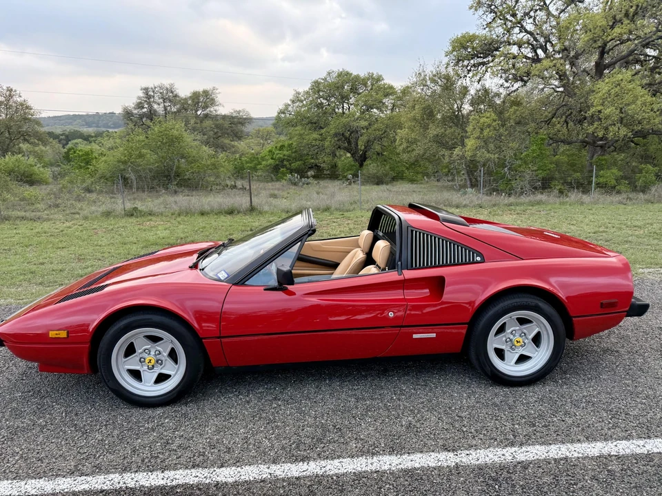 1983 Ferrari 308 GTS QV - Image 28 of 31