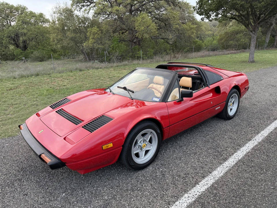 1983 Ferrari 308 GTS QV - Image 3 of 31