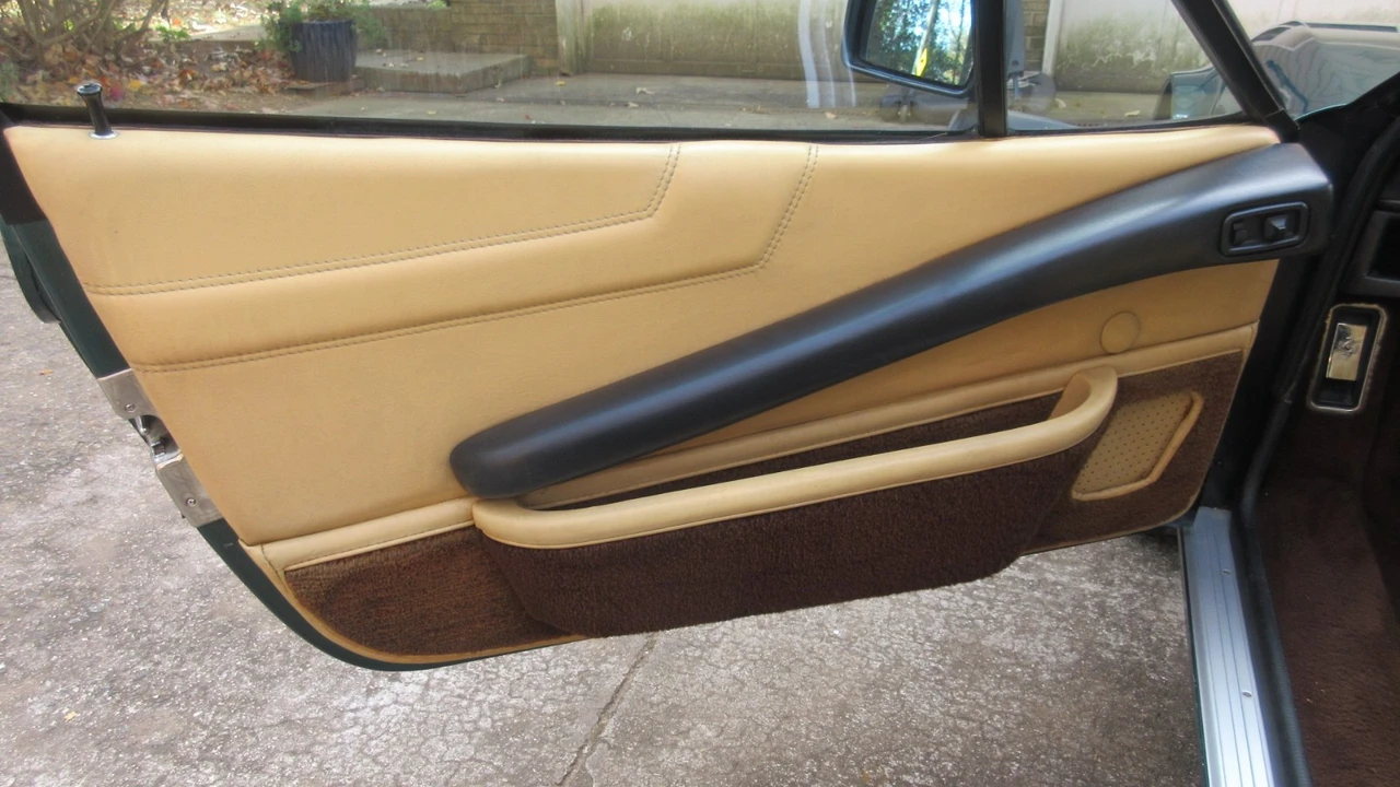 1983 Ferrari 308 GTS QV - Image 15 of 21