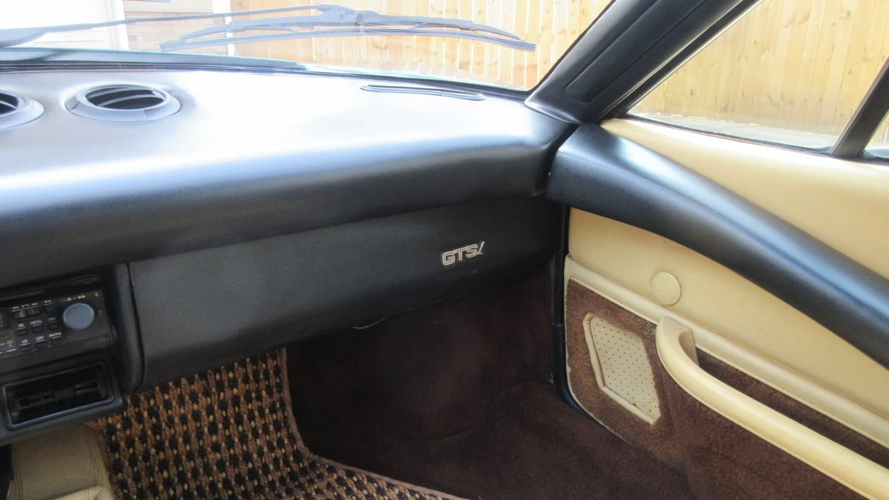 1983 Ferrari 308 GTS QV - Image 19 of 21