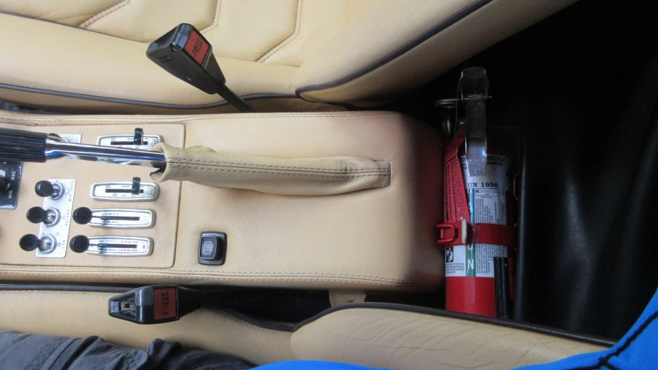 1983 Ferrari 308 GTS QV - Image 21 of 21