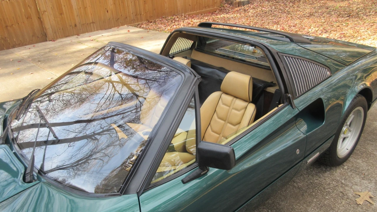 1983 Ferrari 308 GTS QV - Image 9 of 21