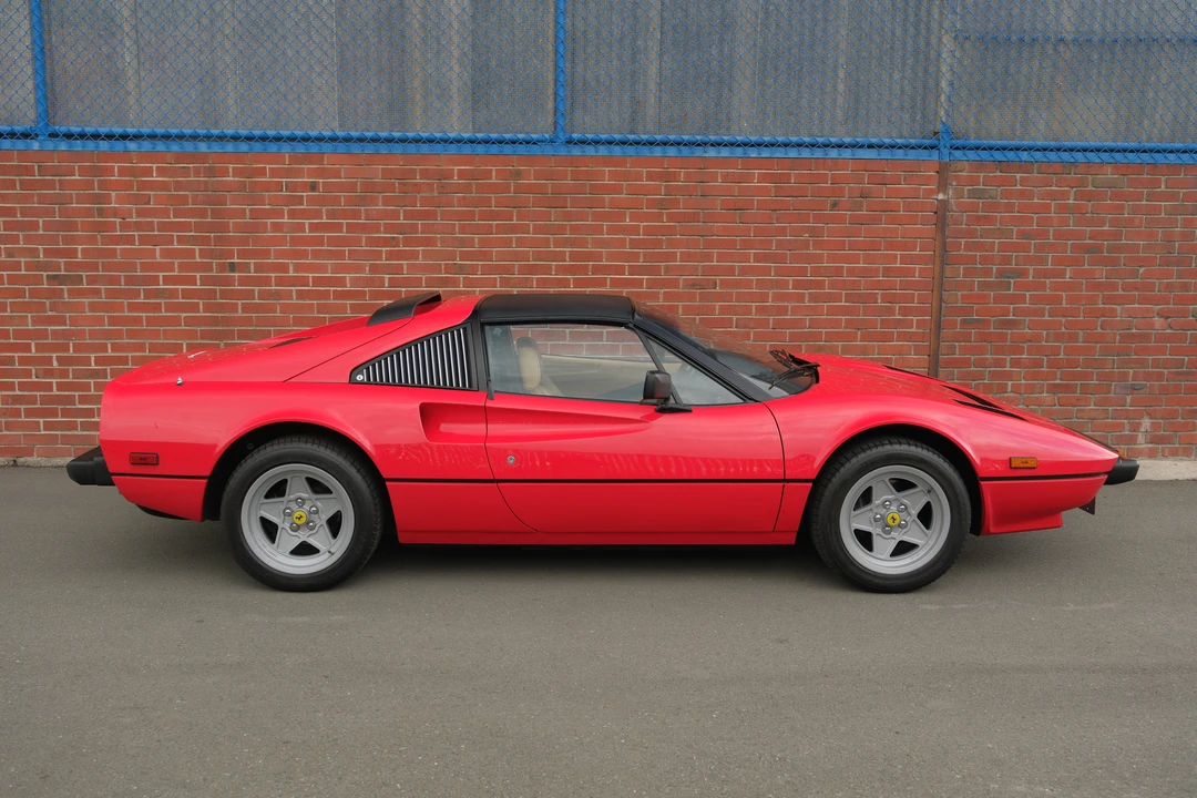 1983 Ferrari 308 GTS QV - Image 20 of 31