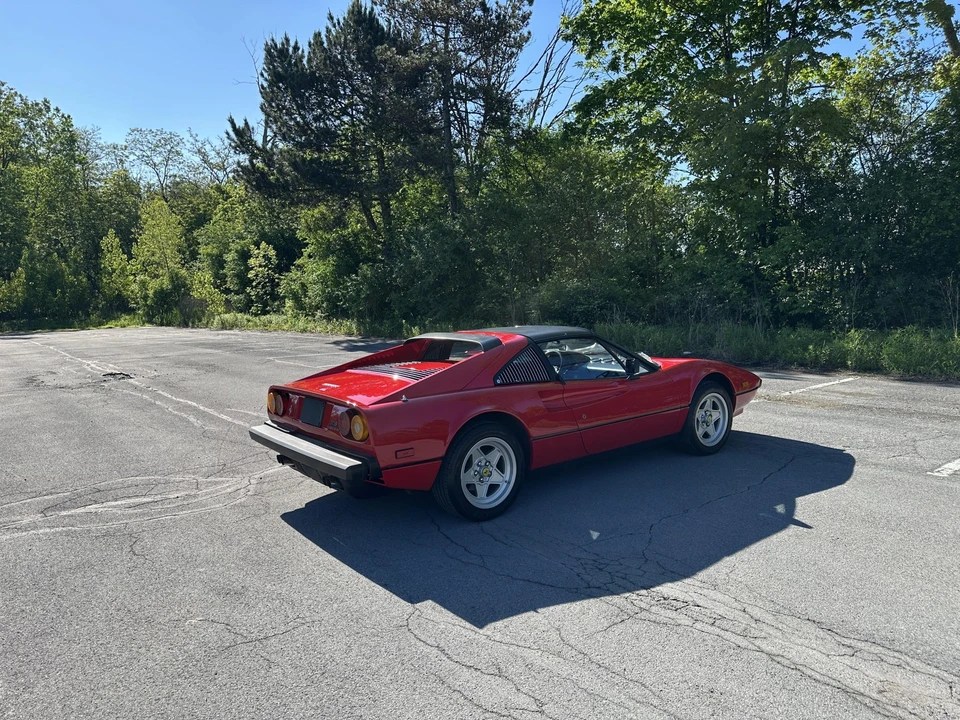 1983 Ferrari 308 GTS QV - Image 27 of 31