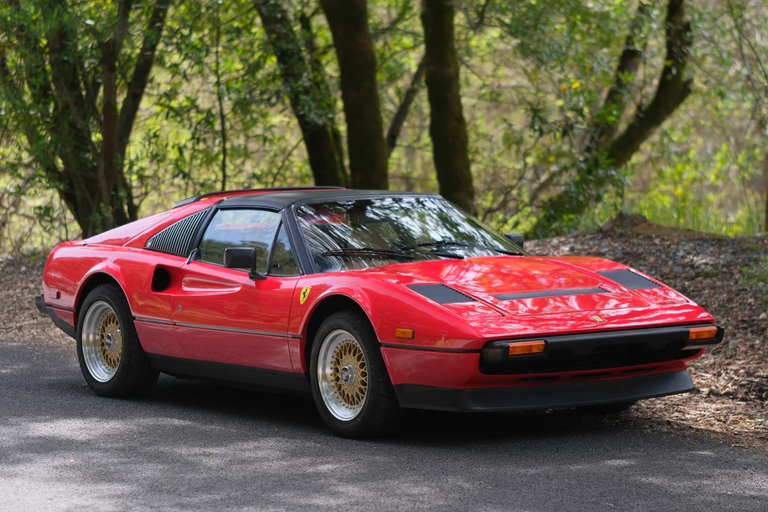 1983 Ferrari 308 GTS QV - Image 2 of 31