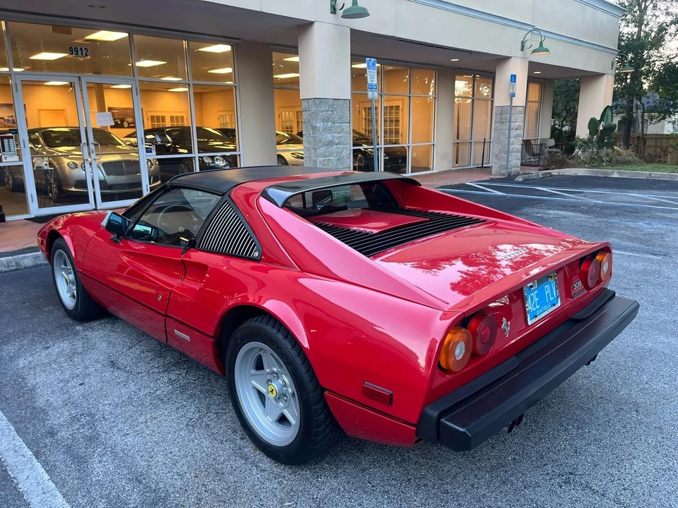 1983 Ferrari 308 - Image 22 of 31