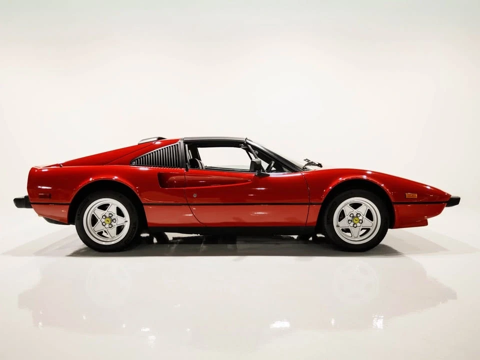 1983 Ferrari 308 GTS QV - Image 4 of 20