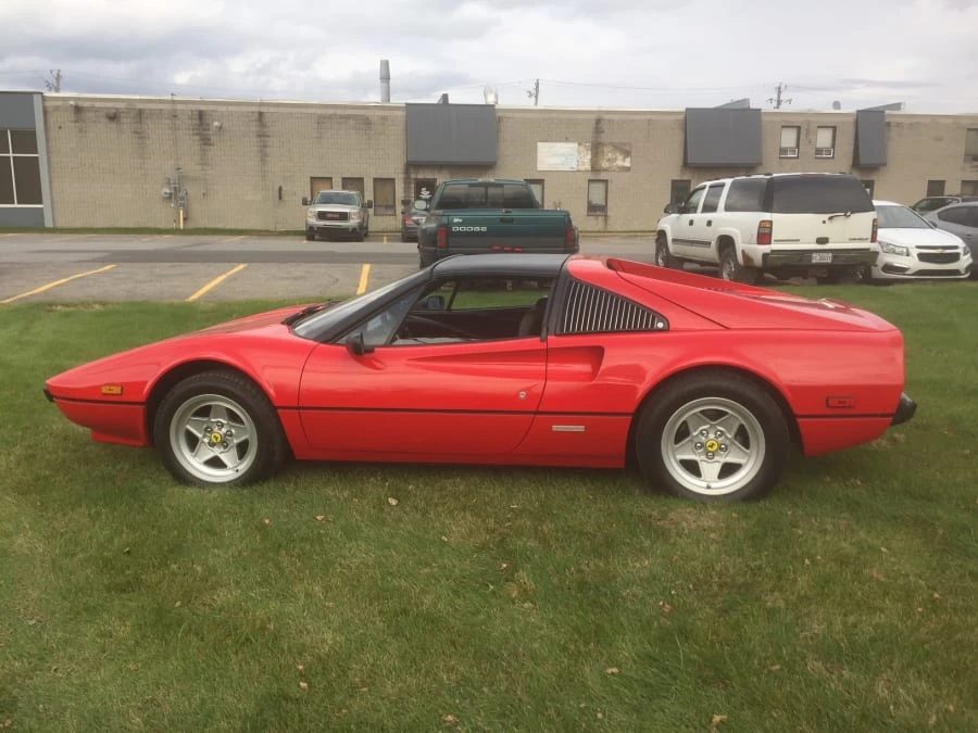 1983 Ferrari 308 GTB QV - Image 2 of 12