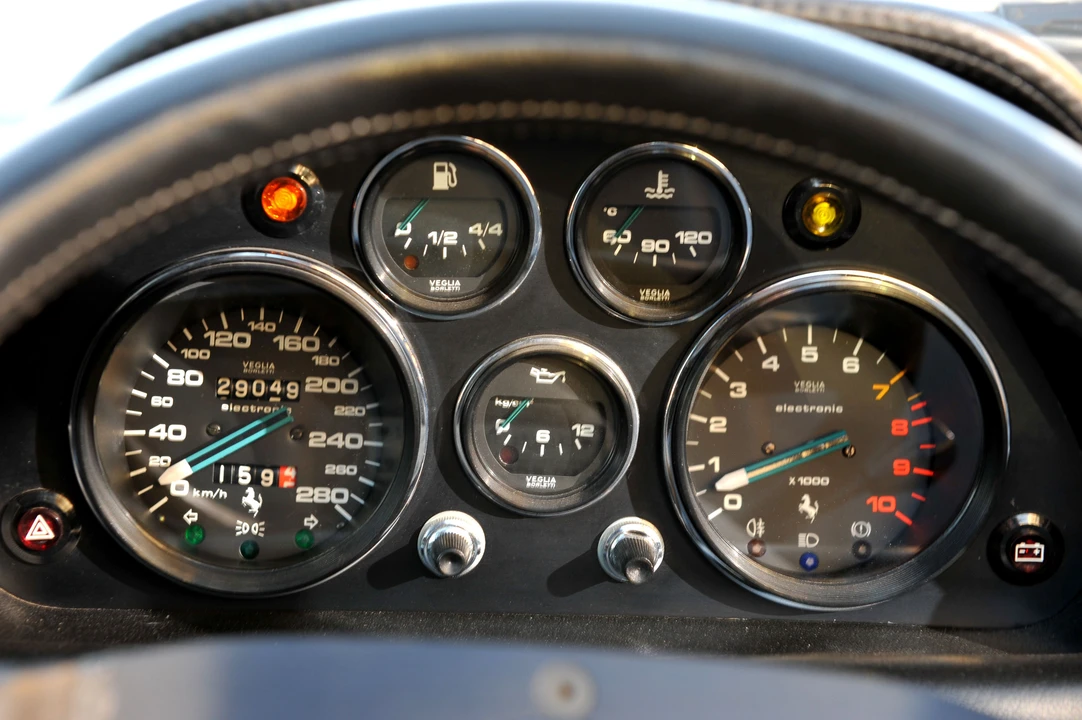 1983 Ferrari 308 GTS QV - Image 9 of 24