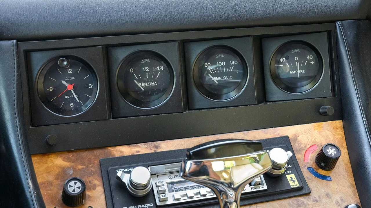 1983 Ferrari 400i - Image 29 of 31