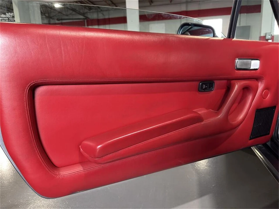 1983 Ferrari 400i - Image 16 of 24