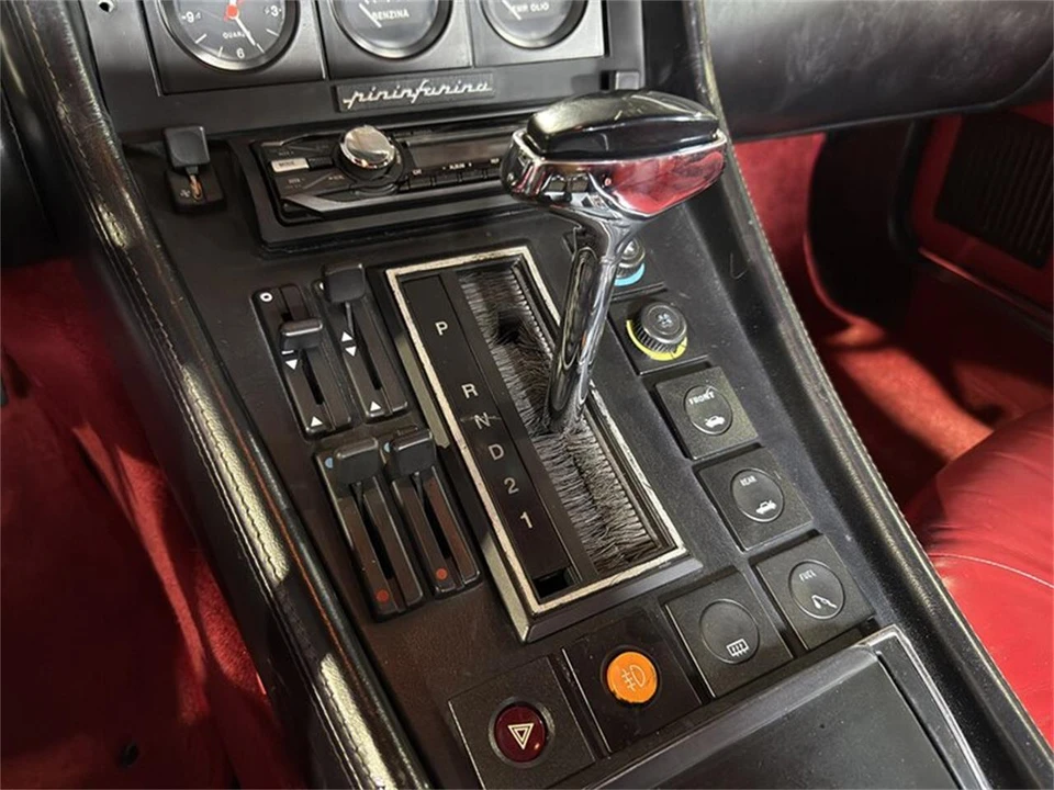 1983 Ferrari 400i - Image 22 of 24