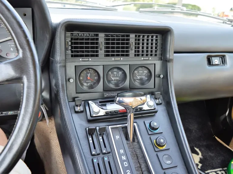 1983 Ferrari 400i - Image 12 of 22