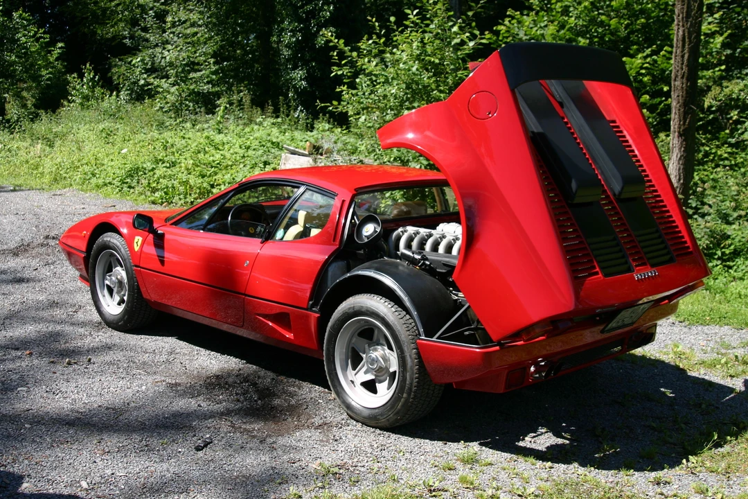 1983 Ferrari 512 BBi - Image 2 of 19