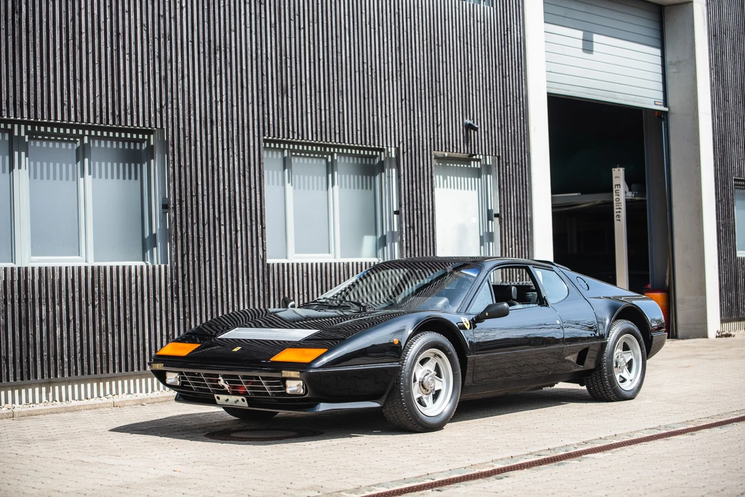 1983 Ferrari 512 BBi - Image 2 of 31