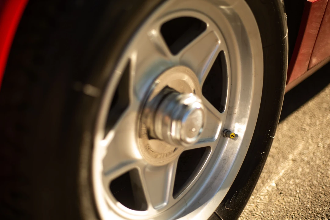 1983 Ferrari 512 BBi - Image 21 of 31